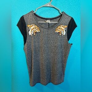 We The Free Gray and Black Tee with Tiger Embroidery Free People size large RARE